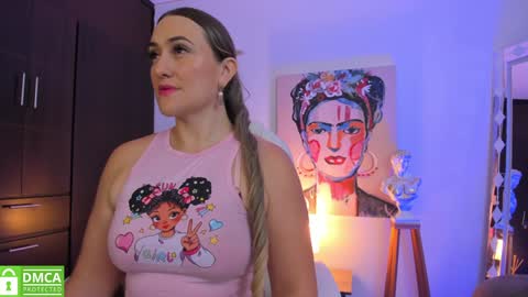 LOREIN online show from February 1, 11:43 am