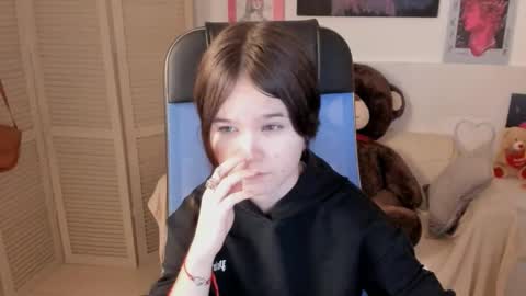 Your sweet girl online show from September 19, 9:04 pm