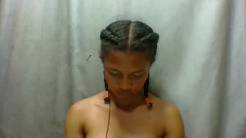 elaliealdy online show from October 22, 5:24 pm