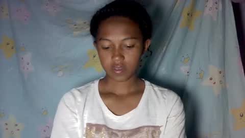 Snapshot of elaliealdy chatting on June 9, 1:34 pm elaliealdy online show from June 9, 1:34 pm