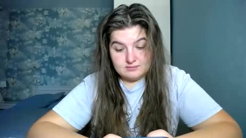 Elanis online show from November 16, 12:11 pm