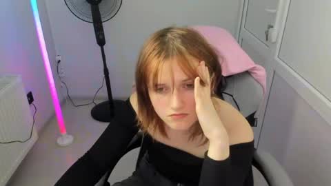 Evie online show from June 18, 2:10 pm