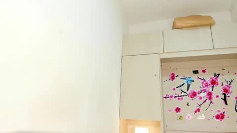 elarey_ online show from April 29, 12:09 pm