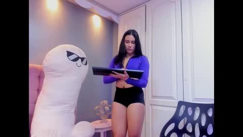 Elasumer  online show from April 20, 2:42 pm