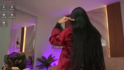 Elasummeer online show from March 2, 1:07 pm