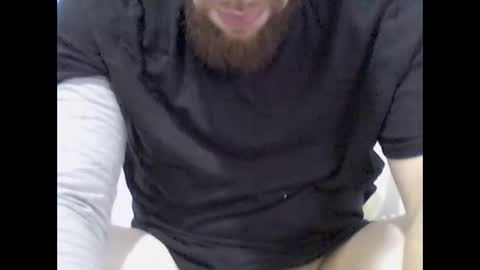 Snapshot of elcarlos25 chatting on January 7, 4:05 pm elcarlos25 online show from January 7, 4:05 pm