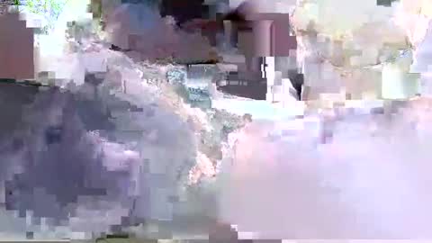 Snapshot of elcatire69 chatting on January 9, 7:44 am elcatire69 online show from January 9, 7:44 am
