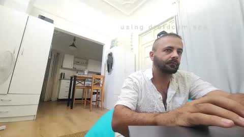 Snapshot of elcondorxo509107 chatting on October 15, 3:06 am daniel18cmx online show from October 15, 3:06 am