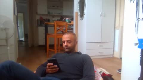 daniel18cmx online show from March 1, 1:51 am