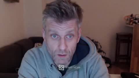 Snapshot of elculiador2207 chatting on December 4, 6:28 pm Timm online show from December 4, 6:28 pm