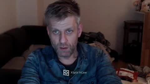 Snapshot of elculiador2207 chatting on December 8, 9:41 pm Timm online show from December 8, 9:41 pm