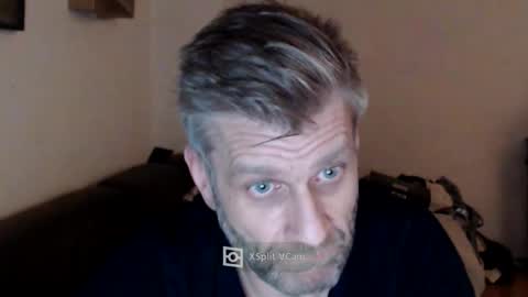 Snapshot of elculiador2207 chatting on December 26, 12:03 am Timm online show from December 26, 12:03 am