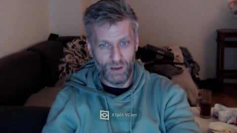 Snapshot of elculiador2207 chatting on December 30, 9:29 pm Timm online show from December 30, 9:29 pm