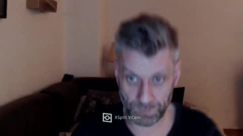 Snapshot of elculiador2207 chatting on February 8, 11:02 pm Timm online show from February 8, 11:02 pm