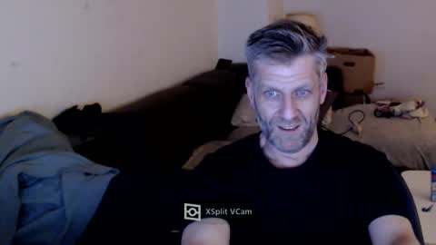 Snapshot of elculiador2207 chatting on February 22, 9:48 pm Timm online show from February 22, 9:48 pm