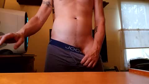 Snapshot of eldano3399 chatting on November 8, 9:46 pm eldano3399 online show from November 8, 9:46 pm