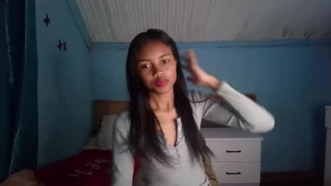 Snapshot of eldie69 chatting on December 1, 8:03 pm eldie69 online show from December 1, 8:03 pm