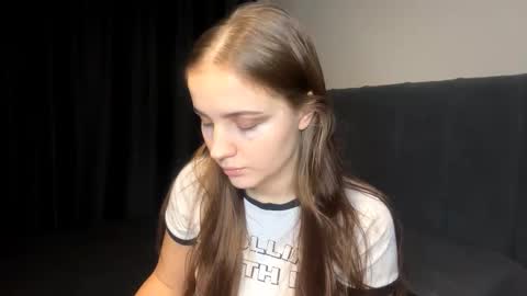 Kelly online show from February 28, 3:24 pm