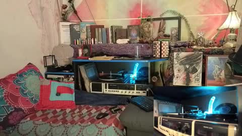 Snapshot of eleazar_blake chatting on October 21, 5:52 am Sir Eleazar online show from October 21, 5:52 am