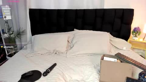 Elecktra online show from November 19, 7:47 pm