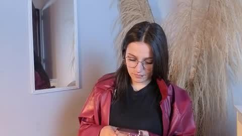Elecktra online show from April 24, 7:16 pm