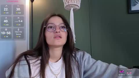 Elecktra online show from April 28, 7:52 pm