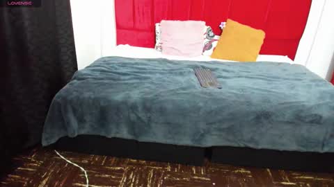 Snapshot of electra__moon chatting on November 4, 4:22 am electra__moon online show from November 4, 4:22 am