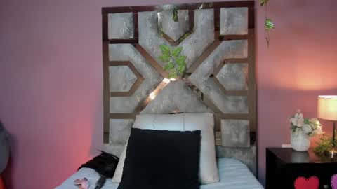 electra_gosselin online show from July 17, 1:12 am