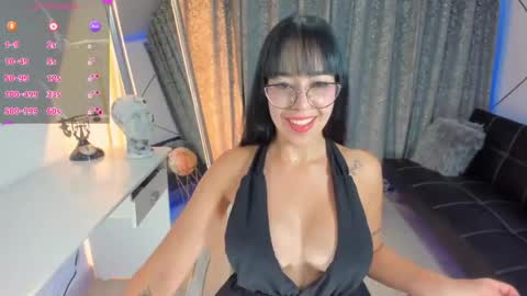 Snapshot of electrahott chatting on June 8, 1:28 am My favorite tip 333 222 111 99 66 44 online show from June 8, 1:28 am