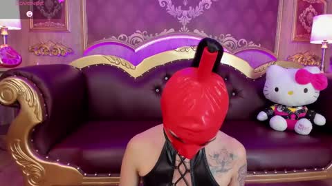 Snapshot of electraraptiss chatting on February 24, 11:30 pm - online show from February 24, 11:30 pm