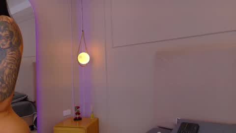 ELECTRA  online show from May 2, 7:08 pm