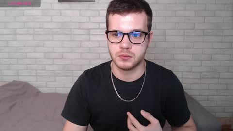 Alex online show from May 5, 4:15 pm