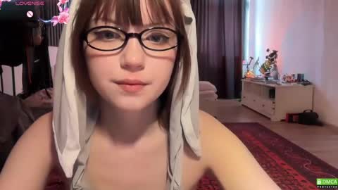 Aleksa online show from April 12, 11:37 am