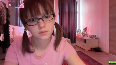 Aleksa online show from April 16, 10:27 am