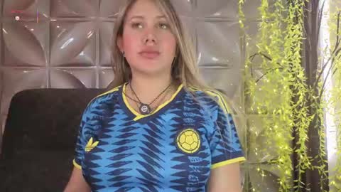 Snapshot of eleecttraa_12 chatting on June 29, 6:19 pm Electra online show from June 29, 6:19 pm