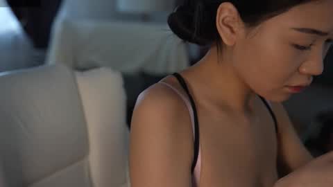 Jess online show from February 17, 8:11 am