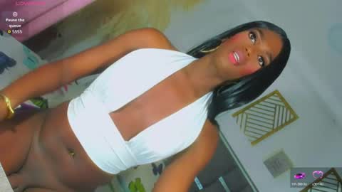 Snapshot of elektraa_foxx_ chatting on June 15, 10:17 am Elecktra online show from June 15, 10:17 am