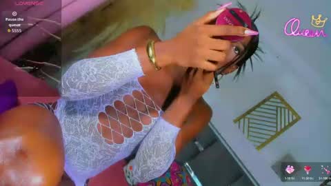 Snapshot of elektraa_foxx_ chatting on June 23, 10:35 am Elecktra online show from June 23, 10:35 am
