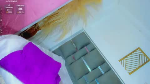 Snapshot of elektraa_foxx_ chatting on July 20, 10:39 am Elecktra online show from July 20, 10:39 am