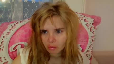 Elena online show from February 9, 4:11 pm