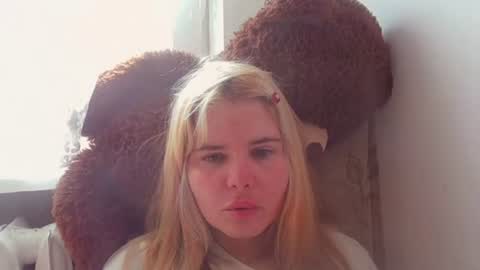 Elena online show from June 19, 8:18 am