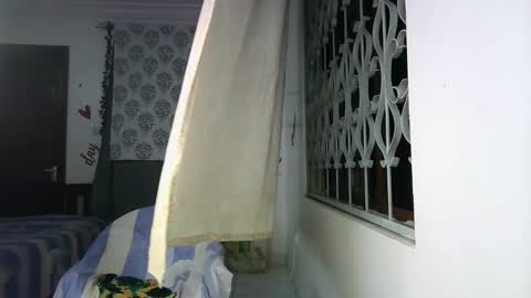 eleniedoll online show from March 4, 6:25 pm