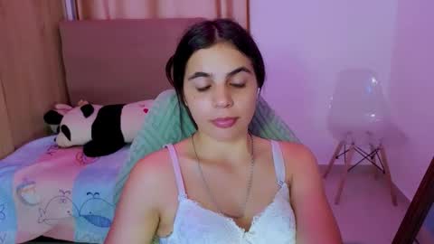 agnes online show from April 30, 9:52 pm