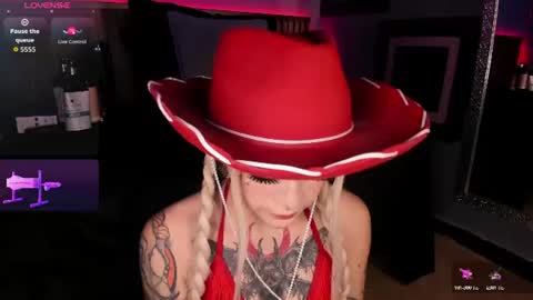 ELETTRA online show from July 4, 2:07 am