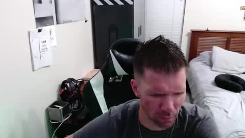 Walker online show from October 1, 5:24 am