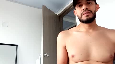 elferjuan1310 online show from March 15, 4:24 pm