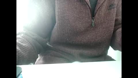 Snapshot of elfyonee chatting on December 14, 10:45 am elfyonee online show from December 14, 10:45 am