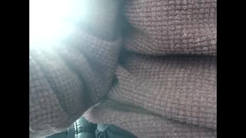 Snapshot of elfyonee chatting on January 11, 12:50 pm elfyonee online show from January 11, 12:50 pm