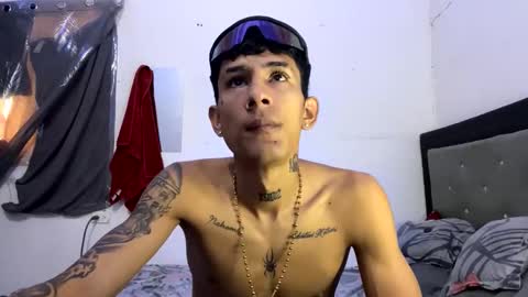 elgochitoxx online show from June 6, 6:45 pm
