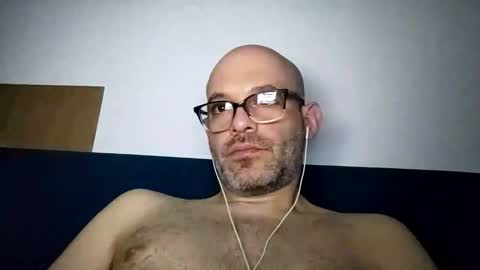 elgrande85 online show from March 10, 8:36 pm